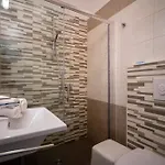 Sammaritani 3*