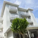 מלון Sammaritani 3*